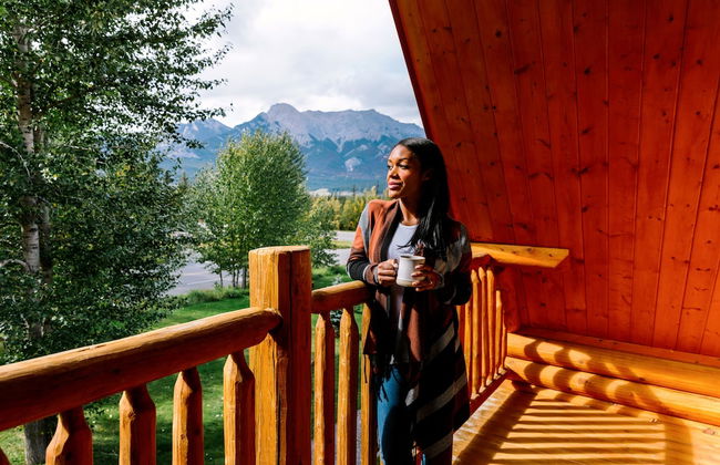 Miette Mountain Cabins - Photo 22