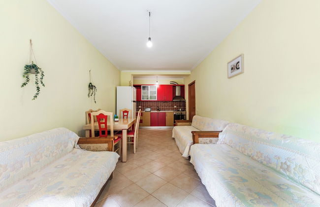 Cozy Seaside Comfort - Photo 17