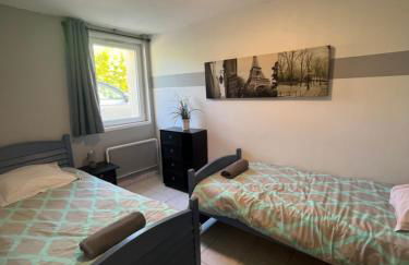 Studio Menthe-Clim-Terrain de pétanque-Piscine collective - Foto 31