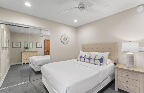 Hawaiian Style Beachfront on Beach Road - Foto 11