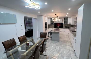 Vancouver Place - Photo 4