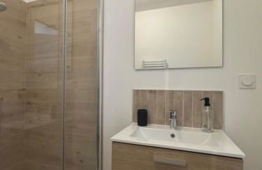 Studio Voyage - Proche centre ville - Foto 4