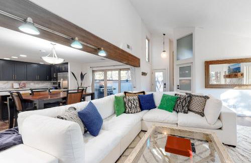 Almost Home - Foto 1