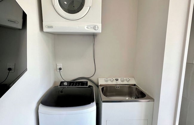 6 on Adams - Foto 72