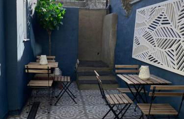 No 11, Fishguard, Ideal for beach, coastal path and town! - Photo 20