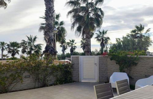 Seafront House,Sea Views,Pool and BBQ, Airport 10 mns - Photo 64