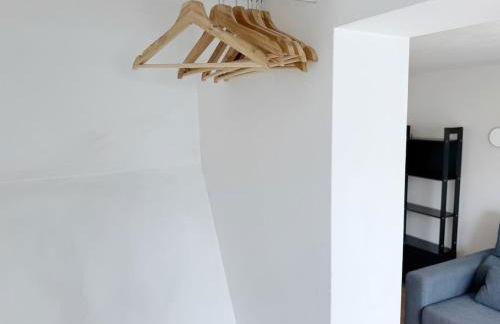 Basilio Studio next to Ladra Flea Market - Foto 16