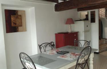 L'Ecuyère-Maison de Ville-Secteur cathédrale-Parking privé gratuit - Foto 10