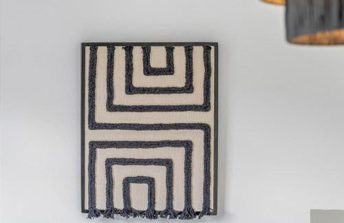 Stylish 4Bed Executive Stay WiFi and Parking - Photo 45