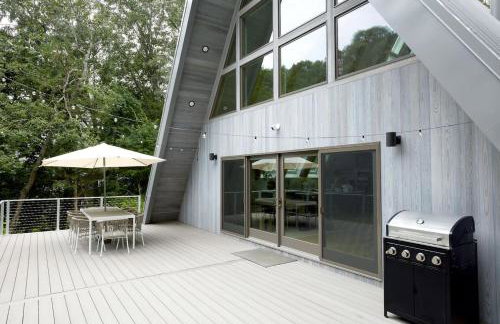 Luxury 5BR A frame w Heated Pool, Walk to Beach - Foto 22