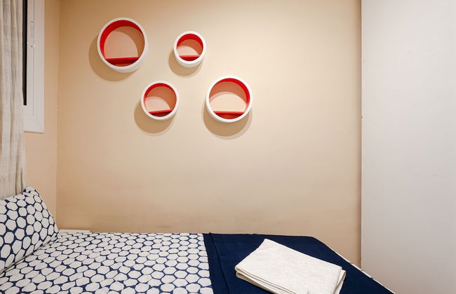 Comfortable 3BR Apartment Close to Placa Espana and Sants Station - Foto 10