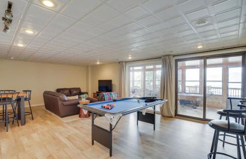 Lakefront Sister Lakes Vacation Rental with Dock! - Foto 18