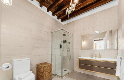 Private Sunny rooftop house in Malaga old town, walk everywhere - Photo 9