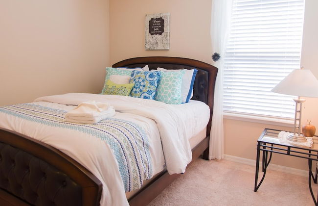 Trafalgar Retreat by Orlando Short Term - Foto 9