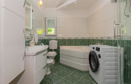 Beautiful Villa Mia with pool in Makarska - Foto 26