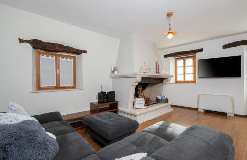 Villa Denis Village in Central Istria for 28 people pet friendly complex of 4 stone houses - Photo 30