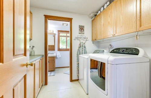 Oregon Farmhouse Hideaway on 53 Acres - Foto 23