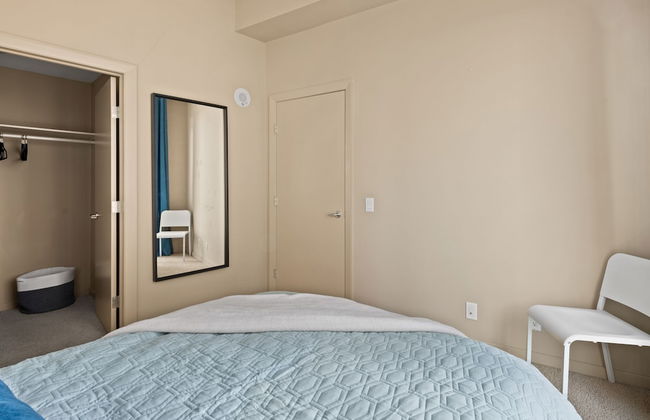 GLOBALSTAY. Gorgeous Downtown Condos. Free parking - Photo 17