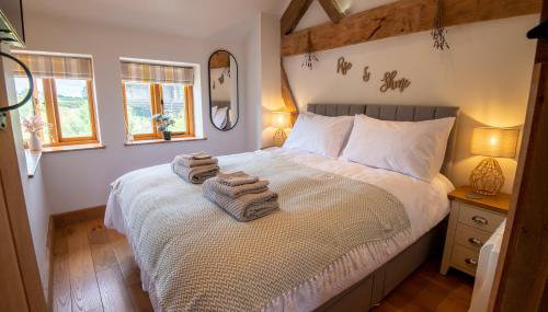 Apple Tree Cottage - Cosy 2 Bed with Deluxe HOT TUB & Log Burner - Foto 4