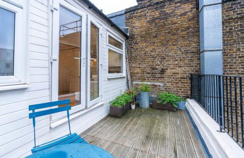 City of London Deluxe 4BR Steps to Tube - Foto 48
