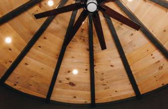 NEW Unique Stay w King Beds and Private Hot Tub - Foto 45