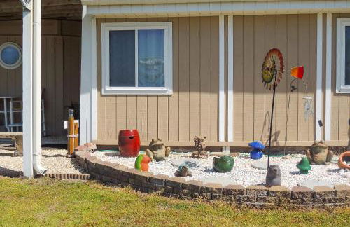 Sneads Ferry Vacation Rental Studio with Water Views - Foto 28