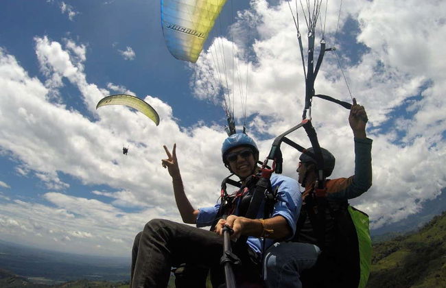 Private Colombian Coffee Region Paragliding Activity - Photo 4