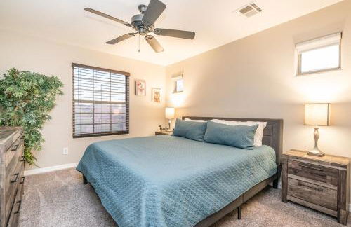 Pool and Patio Family-Friendly Goodyear Home! - Foto 29