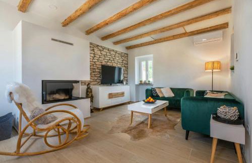 CROGO Villa Paradiz - Foto 13