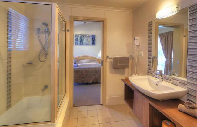 Tasman Holiday Parks - Rollingstone - Foto 23