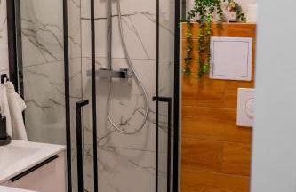Paeninsula Studio Apartment - Photo 35