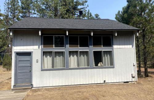 Rustic Cabin Rental near Hoodoo Ski Area and the Deschutes River in Sisters, Oregon - Foto 1