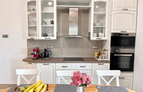 GKK House private swimming pool luxury house - Foto 26