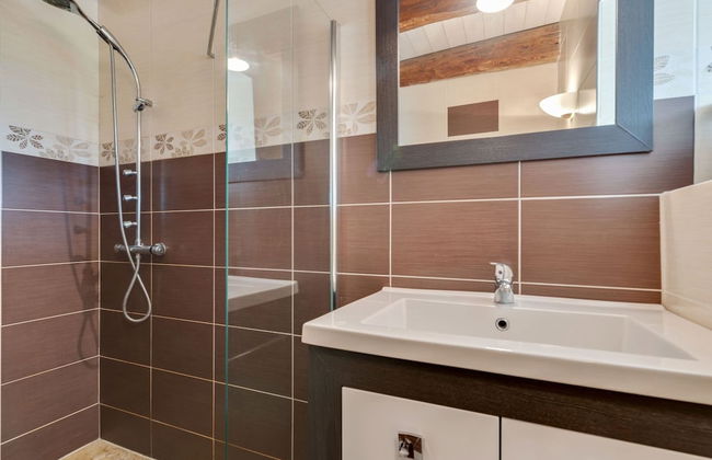 Holiday Home in Saint-beauzire With Garden and Private Terrace - Foto 45