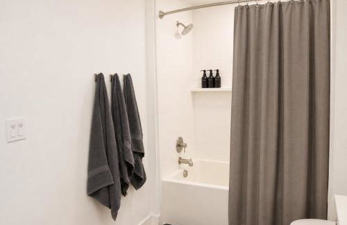 Serene APT 10 Min from Disneyland With Pool & GYM - Foto 46