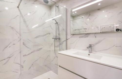 Superbe T4 -Vue Mer- Tout Confort Refait à Neuf! - Foto 16