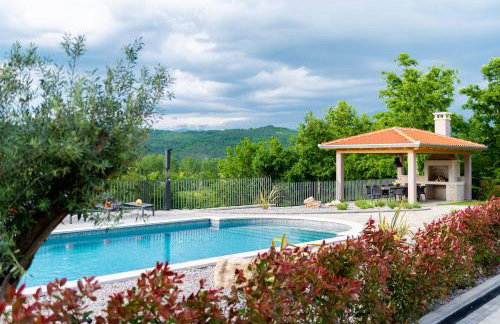 Luxury Villa Santa Cruz with XL pool and Jacuzzi - Photo 27