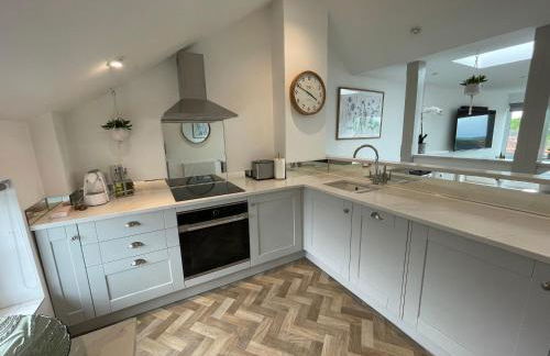 Lees Lookout Holt ,2 bedroom luxury apartment with private parking - Foto 38