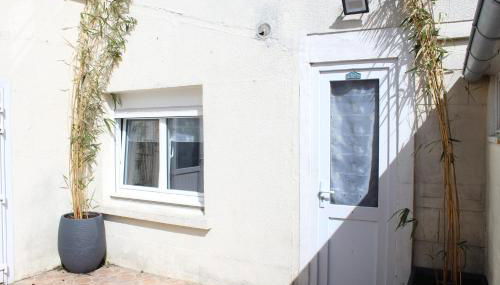 Maison 2 chambres, de centre ville, avec cour exposition sud, à 300 m du port - Foto 2