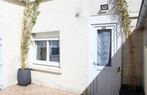 Maison 2 chambres, de centre ville, avec cour exposition sud, à 300 m du port - Foto 2