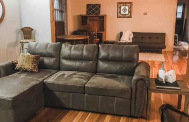 Entire House in the Heart of NW AR with Office Space - Foto 13