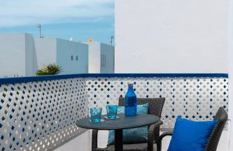 Luxury 3-bedroom villa with heated private pool - in Marina Rubicon, Playa Blanca, Lanzarote - Foto 11