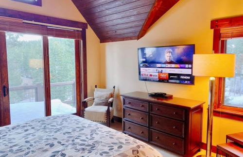 Luxury Northstar Home| hot tub| walk to ski lifts - Foto 13