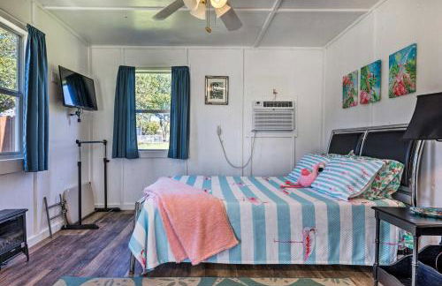 Flirty Flamingo' Studio: 1 Mi to Canyon Lake - Foto 18