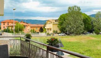 Tuscan Welcome - Elegant Apartment with Balcony - Foto 5