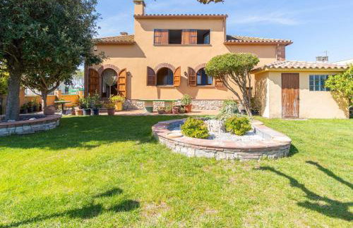 Casa con piscina privada, jardín, barbacoa, wifi y despacho en Costa Brava - ES-89-83 - Photo 5