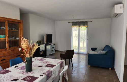 VILLA avec piscine clim jolie vue Camargue - Foto 10