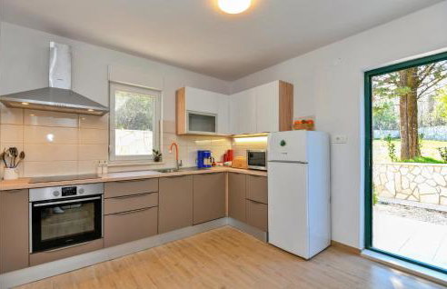 Amazing Home In Bijeli Vir - Foto 22