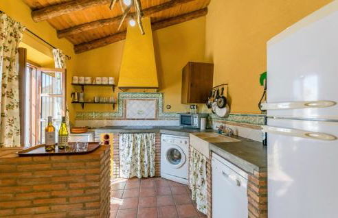 Cozy Home In La Cardenchosa With Wifi - Foto 6