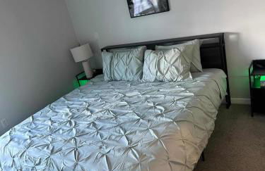 DTLA prime one bedroom steps away from Crypto - Photo 5